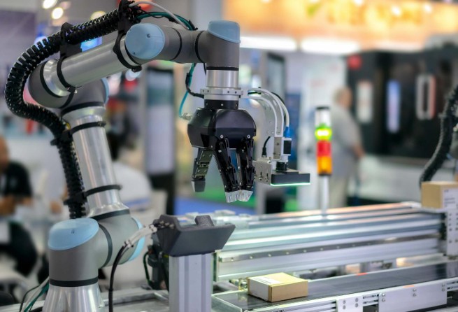 Industrial Robot Arm